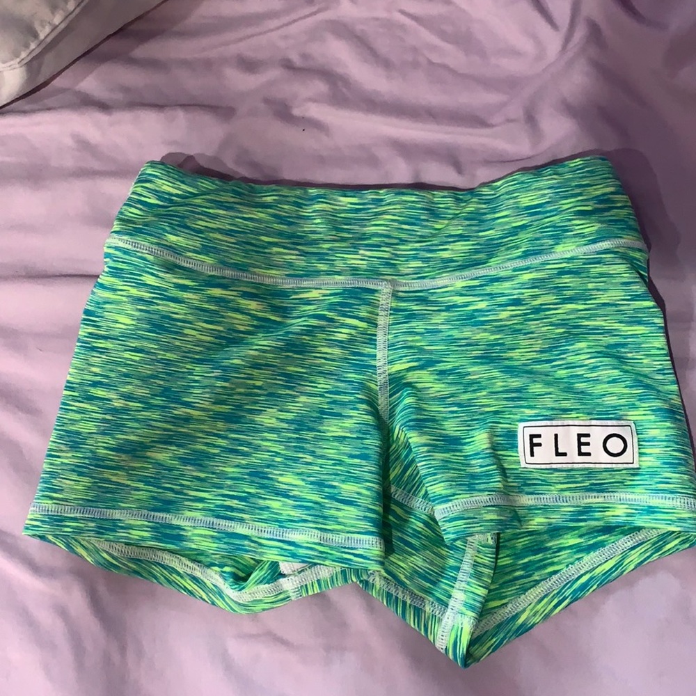 Fleo shorts